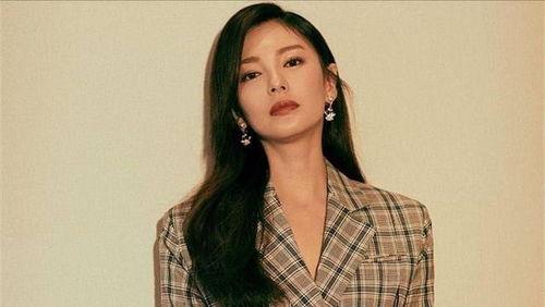 明星娱乐吃瓜主播,揭秘吃瓜主播的明星娱乐幕后故事